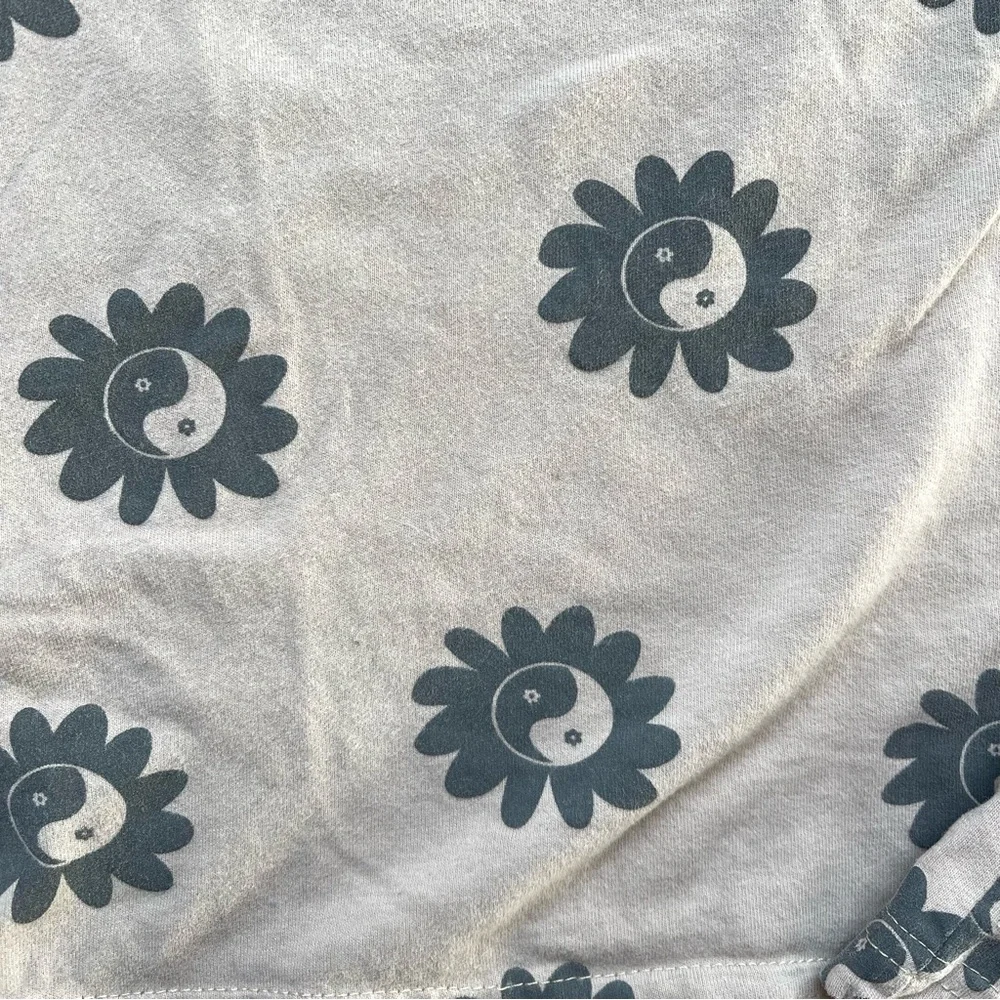 Kids Beige Floral Matching Set - Picture 4 of 5